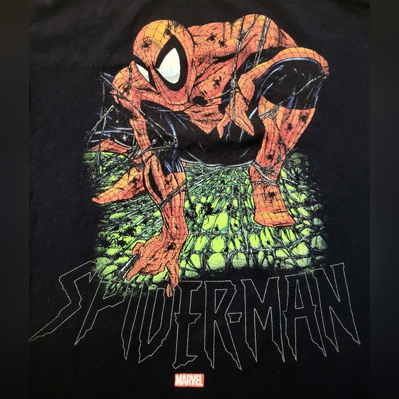 Marvel Spiderman Retro/Emo Graphic, Black T-shirt Large - Picture 3 of 3